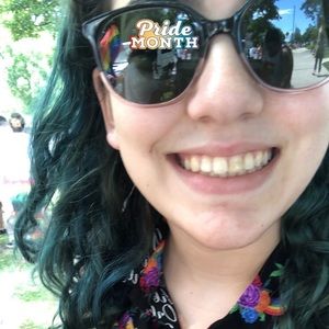 Meet your Posher, Dora